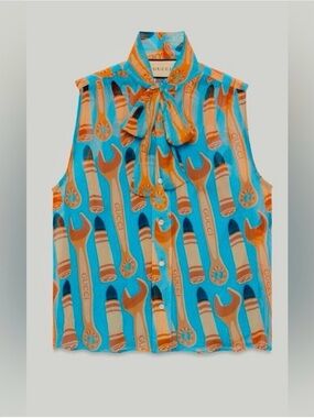 Gucci Sleeveless Bow-Tie Blouse in Turquoise and Orange Wrench Print. Size 48(L)